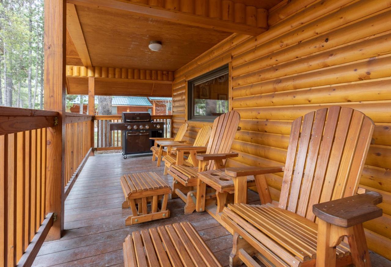 Remington Reload By Kabino Hot Tub Firepit Roku Big Yard Driveway Grill Wifi Trails Island Park Eksteriør billede