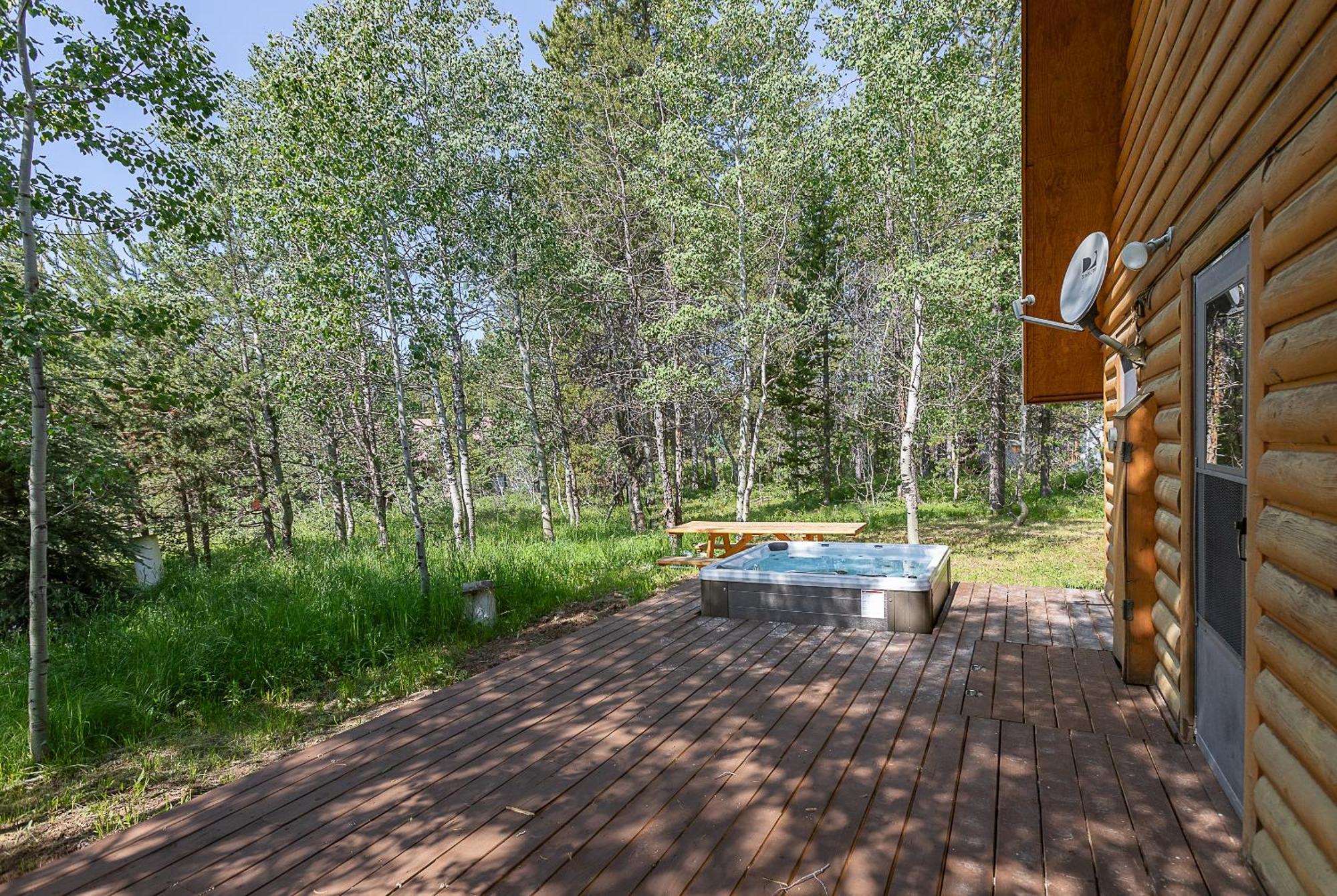 Remington Reload By Kabino Hot Tub Firepit Roku Big Yard Driveway Grill Wifi Trails Island Park Eksteriør billede