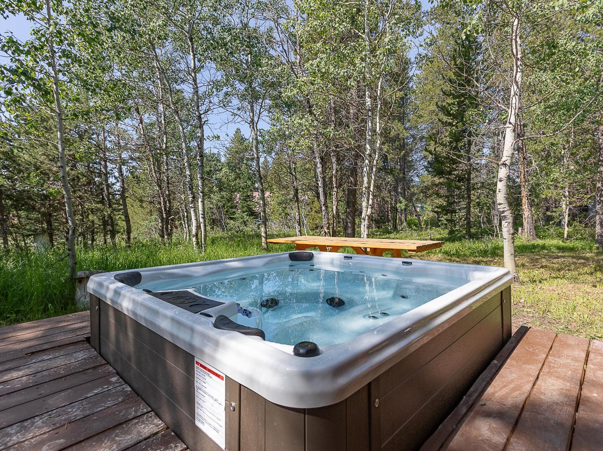 Remington Reload By Kabino Hot Tub Firepit Roku Big Yard Driveway Grill Wifi Trails Island Park Eksteriør billede